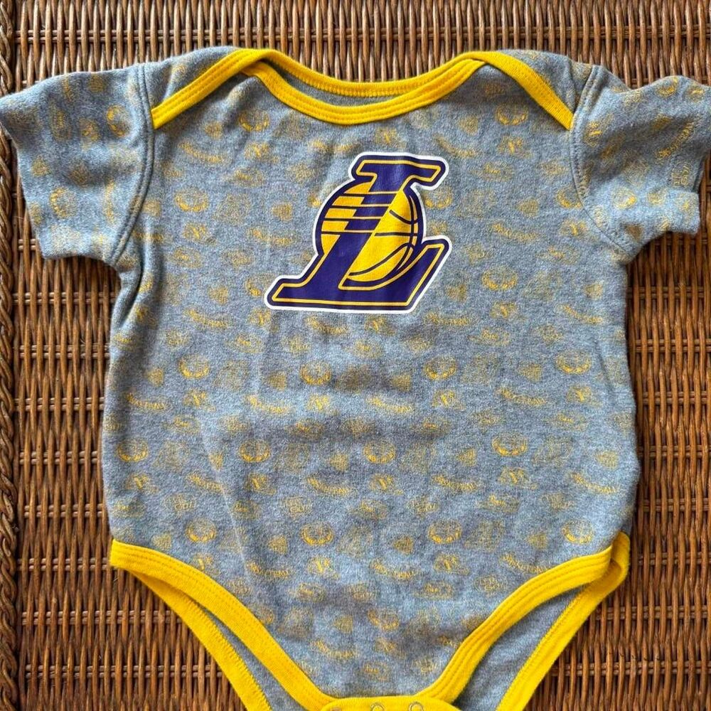 Nba onesie lakers